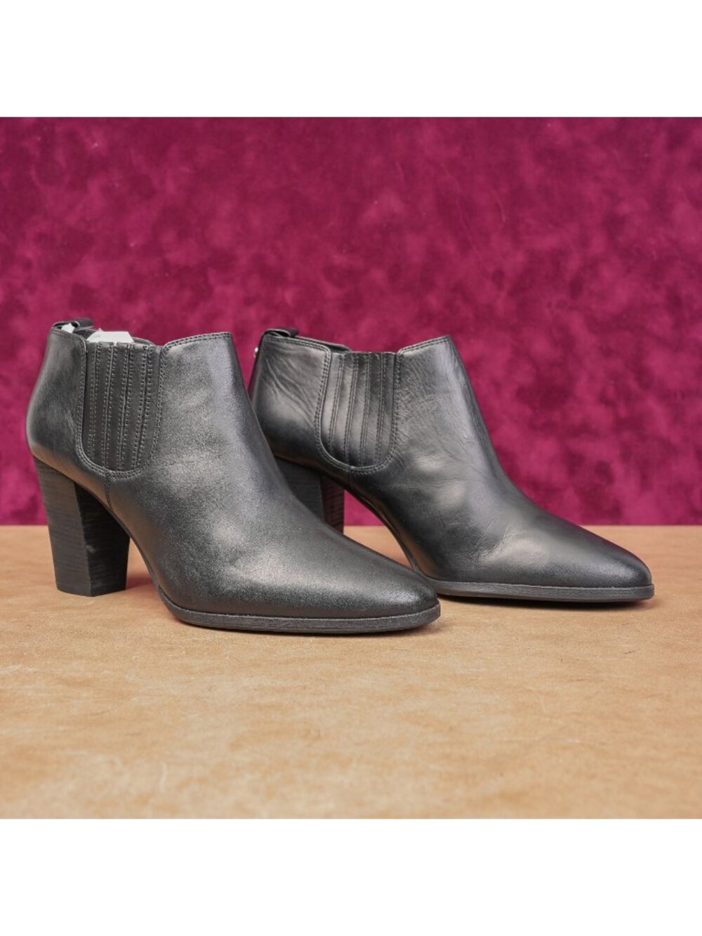 Michael Kors Women Black Leather Western Low Chelsea ankle boots size 11